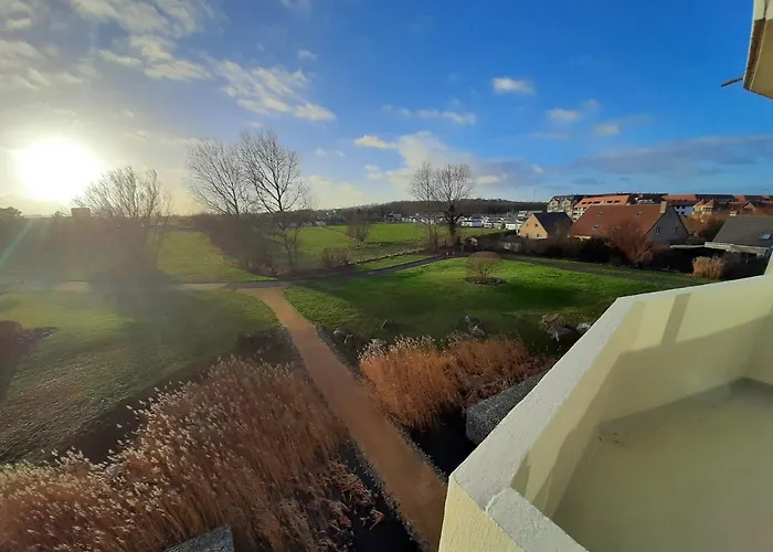 Zonnig Appartement In Een Uniek Gebouw