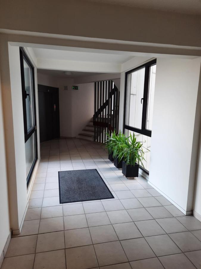 Apartment Zonnig In Uniek Gebouw *